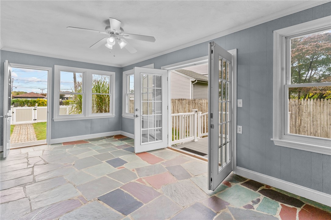 10 Cooke Place Warwick, RI 02888 - Photo 6 of 41