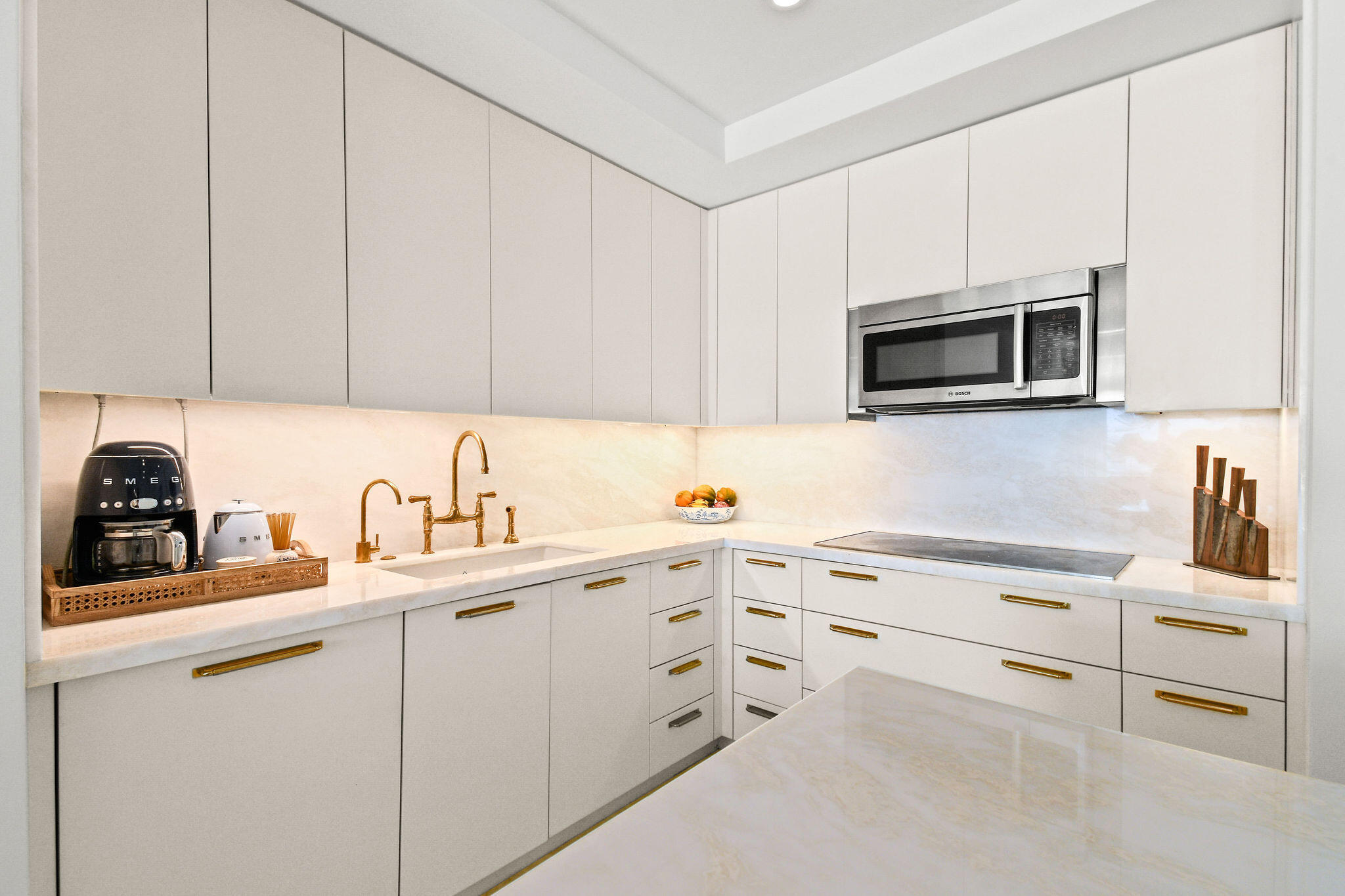 2180 Ibis Isle Road, Unit 12 Palm Beach, FL 33480 - Photo 11 of 31 2180IbisIsleRd#12_13