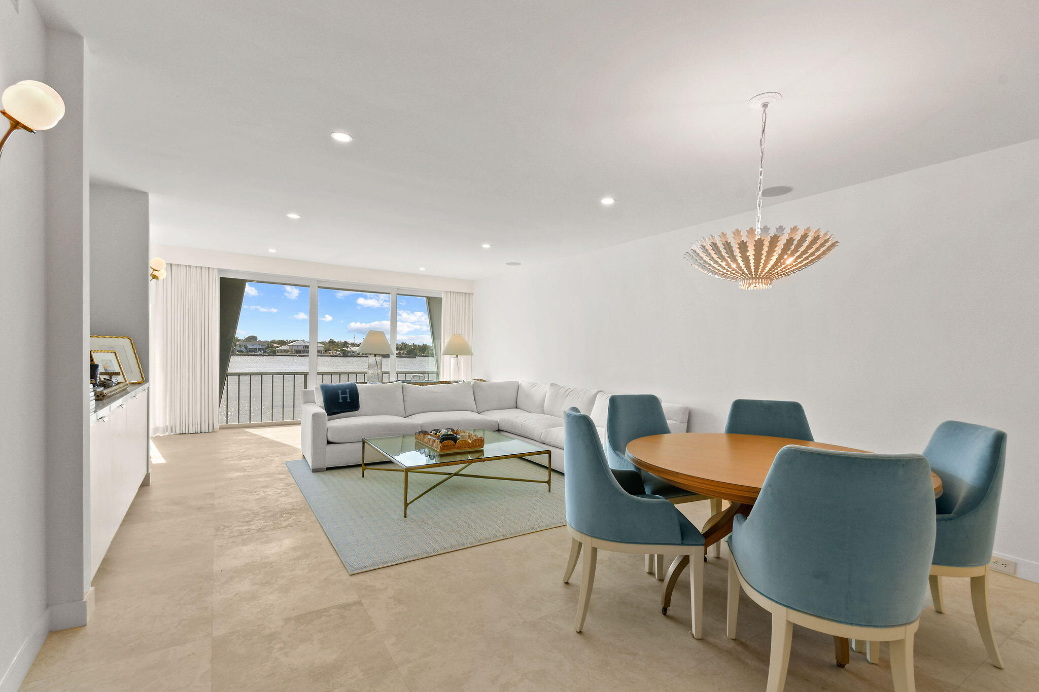 2180 Ibis Isle Road, Unit 12 Palm Beach, FL 33480 - Photo 3 of 31 2180IbisIsleRd#12_03