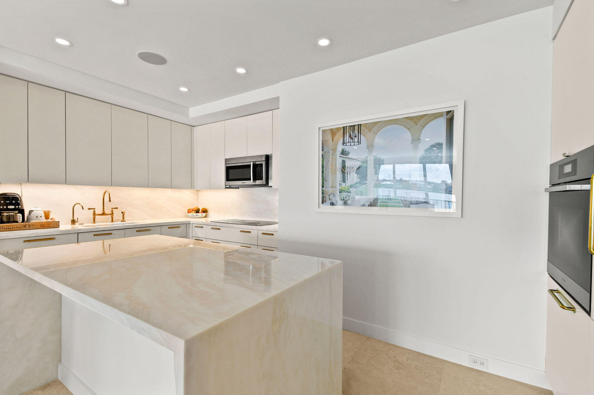 2180 Ibis Isle Road, Unit 12 Palm Beach, FL 33480 - Photo 9 of 31 2180IbisIsleRd#12_10