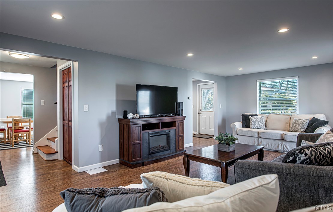 7 Marks Place New Hartford, NY 13413 - Photo 25 of 50