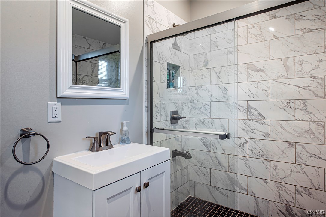 7 Marks Place New Hartford, NY 13413 - Photo 30 of 50