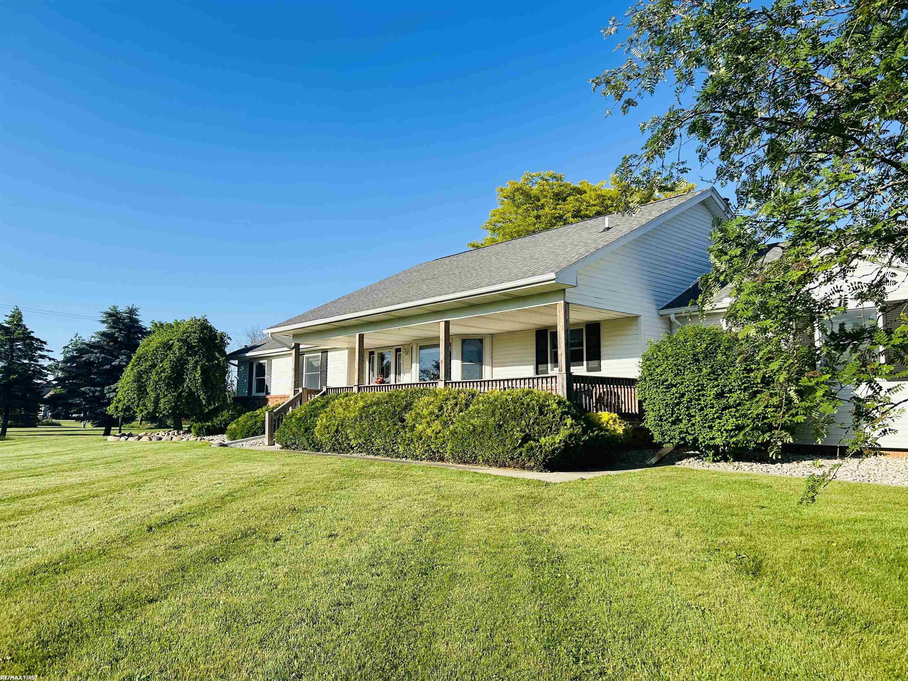 580 Sperry Road Allenton, MI 48002 - Photo 2 of 37 50143929-571e745f-86de-48cc-a014-f3981e19d80c.JPG