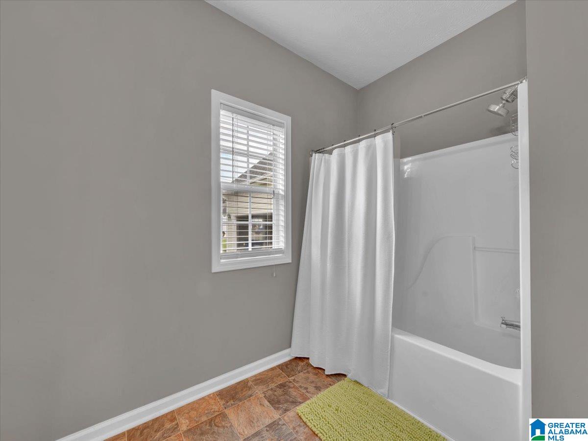 80 Raptor Way Anniston, AL 36207 - Photo 38 of 41 Gallery Image 38