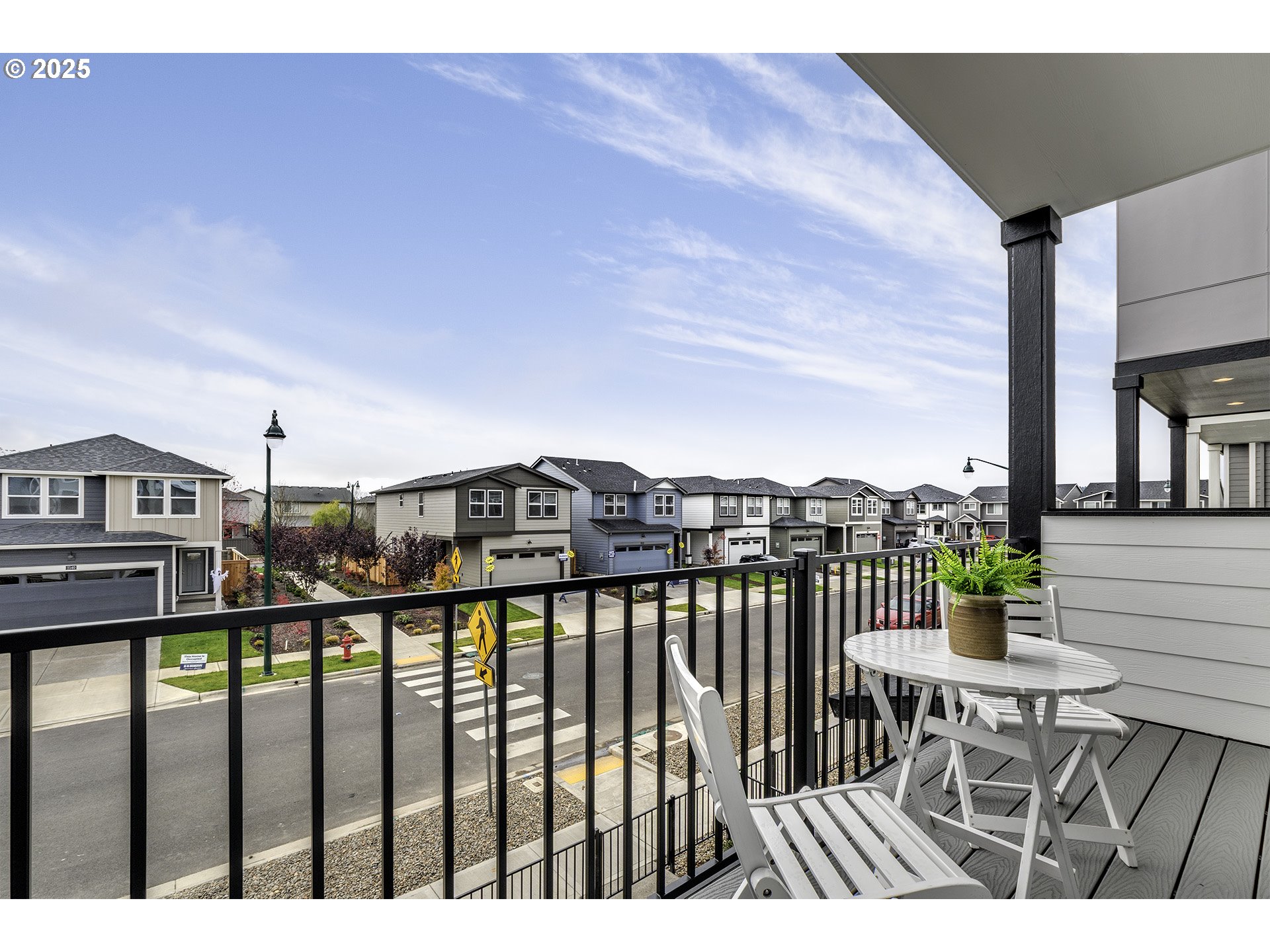 2129 Colby Lane, Unit 75 Forest Grove, OR 97116 - Photo 23 of 33 a view of a balcony with city view