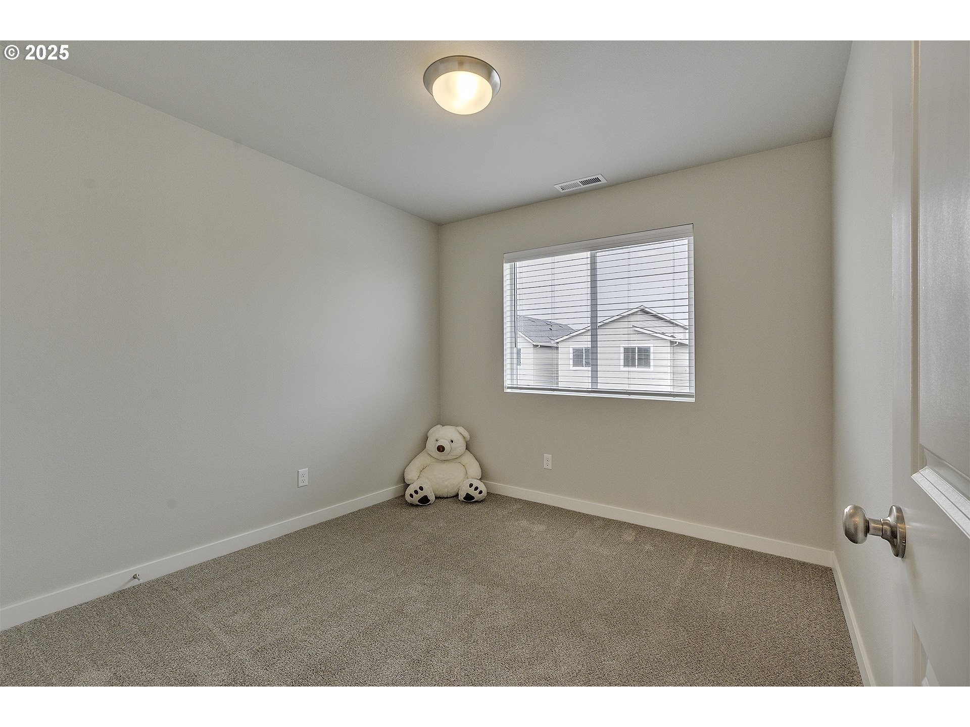 2129 Colby Lane, Unit 75 Forest Grove, OR 97116 - Photo 30 of 33 a view of empty room with windows