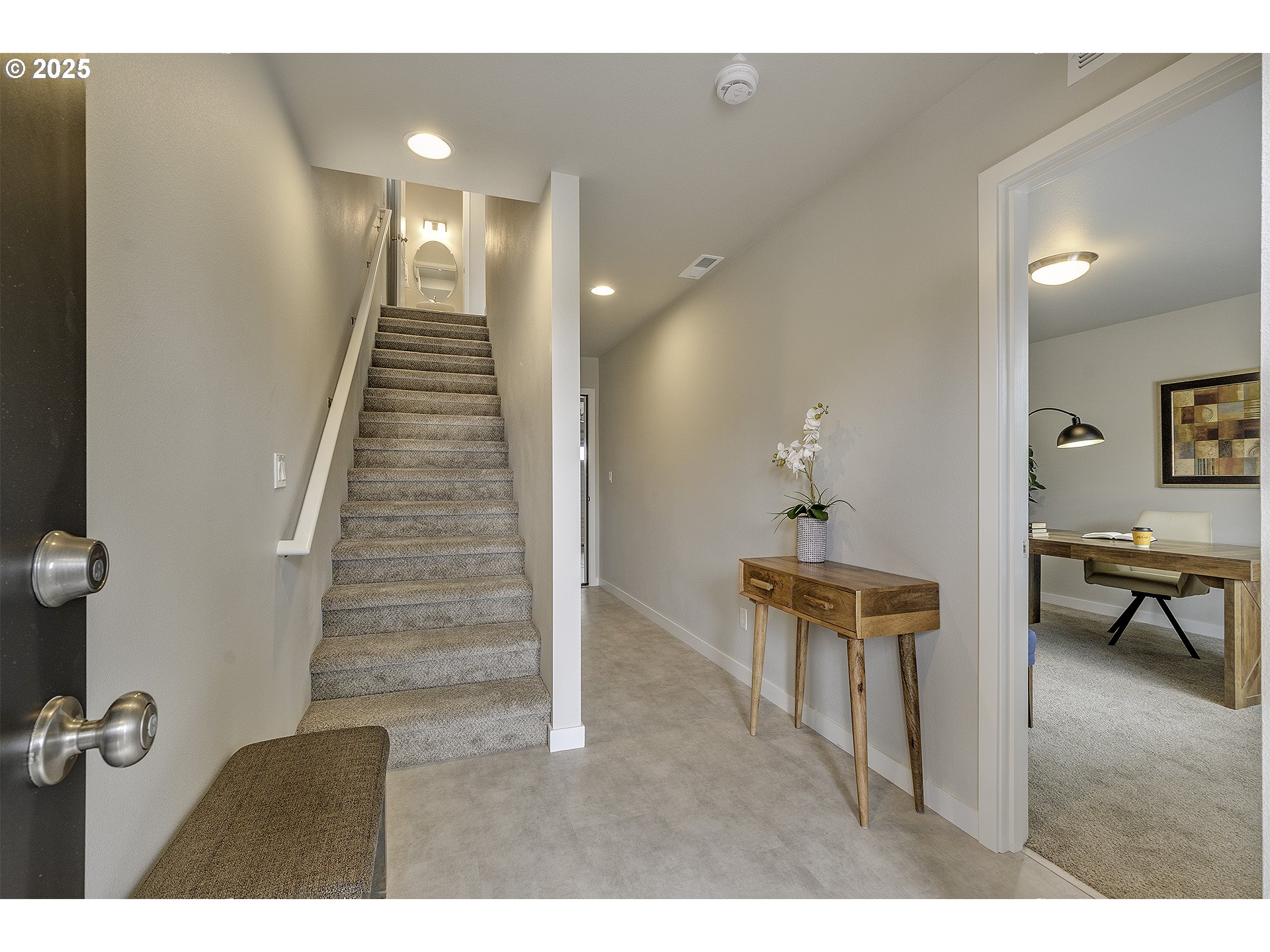 2129 Colby Lane, Unit 75 Forest Grove, OR 97116 - Photo 4 of 33 a view of a hallway with seating area