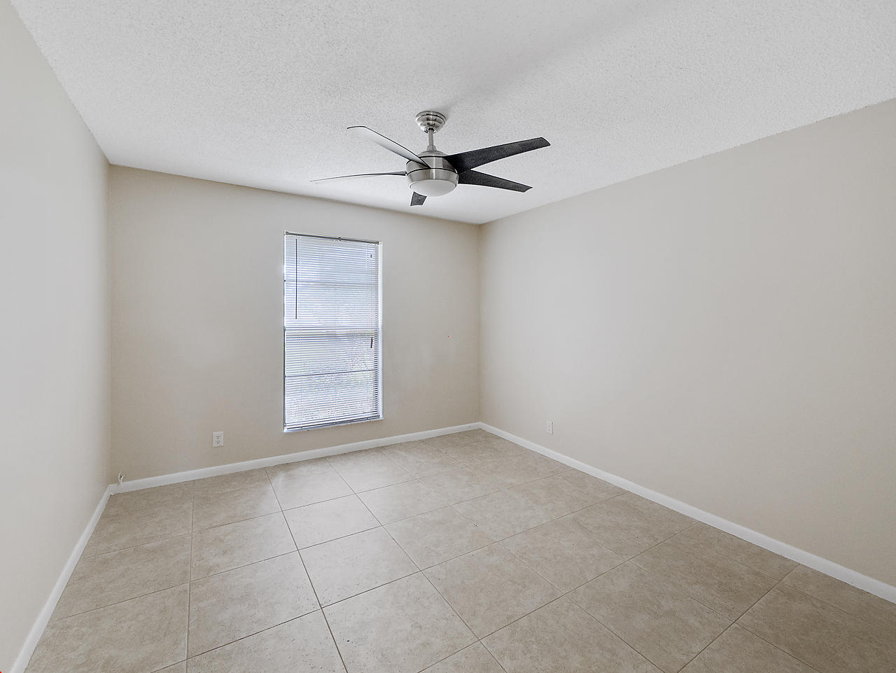 6083 Ungerer Street Jupiter, FL 33458 - Photo 11 of 26 008 copy