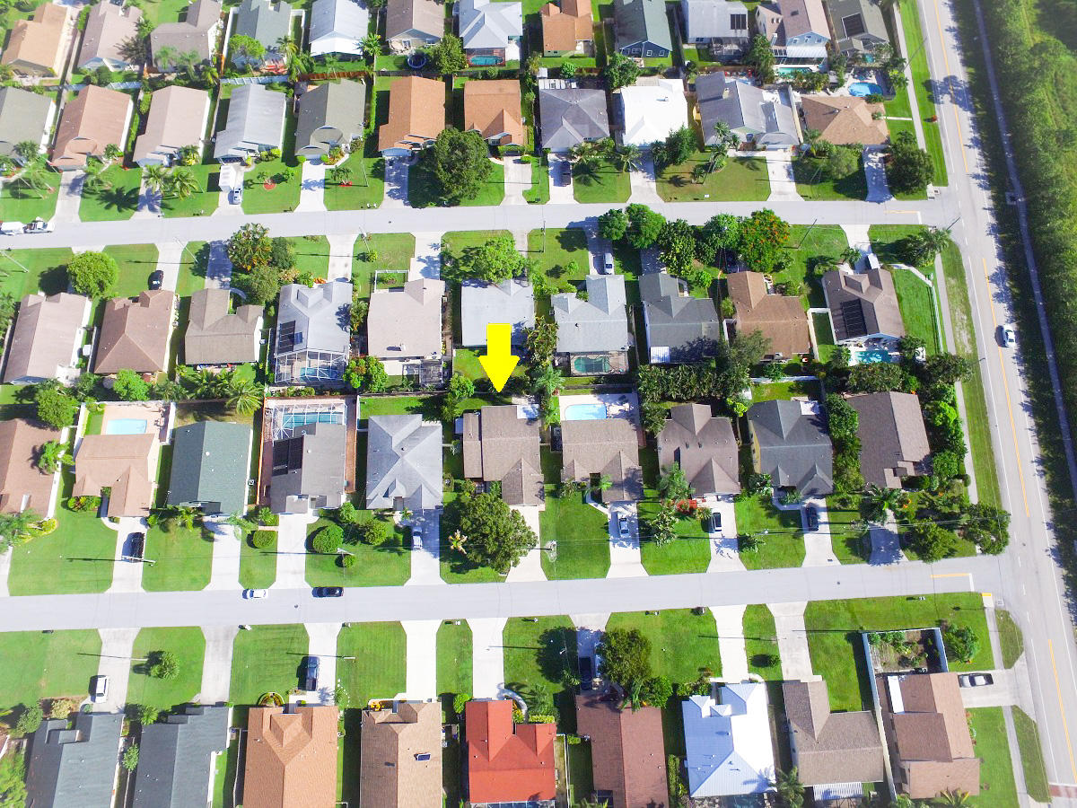 6083 Ungerer Street Jupiter, FL 33458 - Photo 13 of 26 DJI_0020_edited