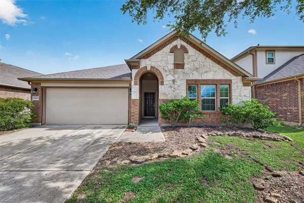 $2,400 | 26602 Yukon Straight Drive, Richmond, TX 77406