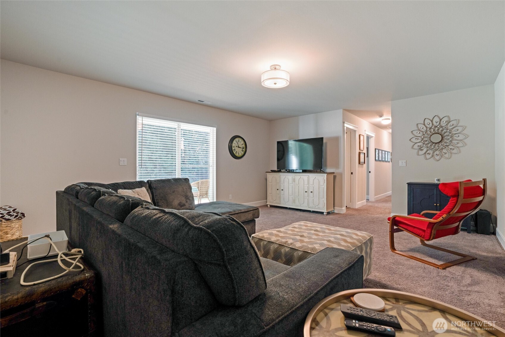 21356 Jefferson Beach Road Northeast Kingston, WA 98346 - Photo 29 of 40 a living room with furniture