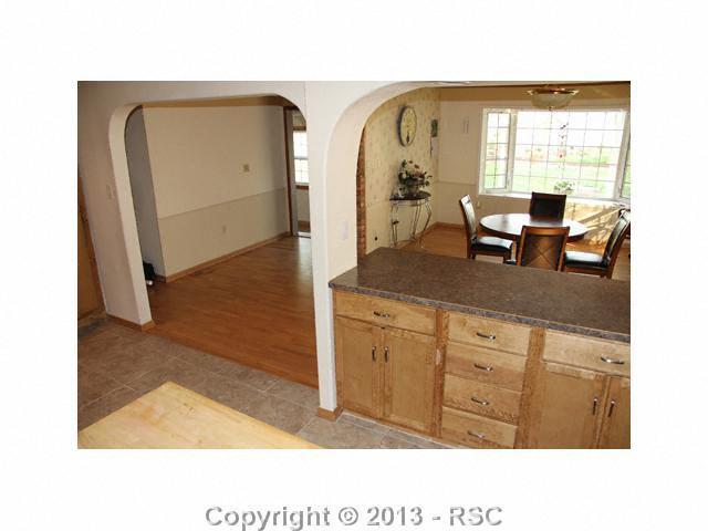 18285 Table Rock Road Colorado Springs, CO 80908 - Photo 10 of 25 Gallery Image 10