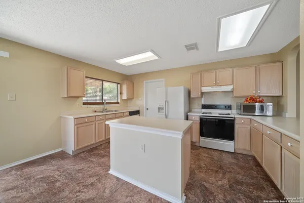 $1,575 | 5007 Shara Mist, San Antonio, TX 78251