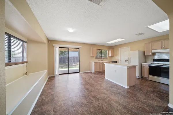 $1,575 | 5007 Shara Mist, San Antonio, TX 78251