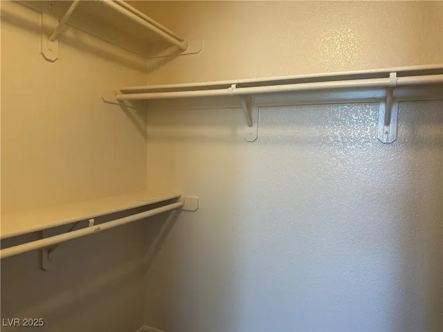 $1,495 | 2305 West Horizon Ridge Parkway, Unit 3611, Henderson, NV 89052