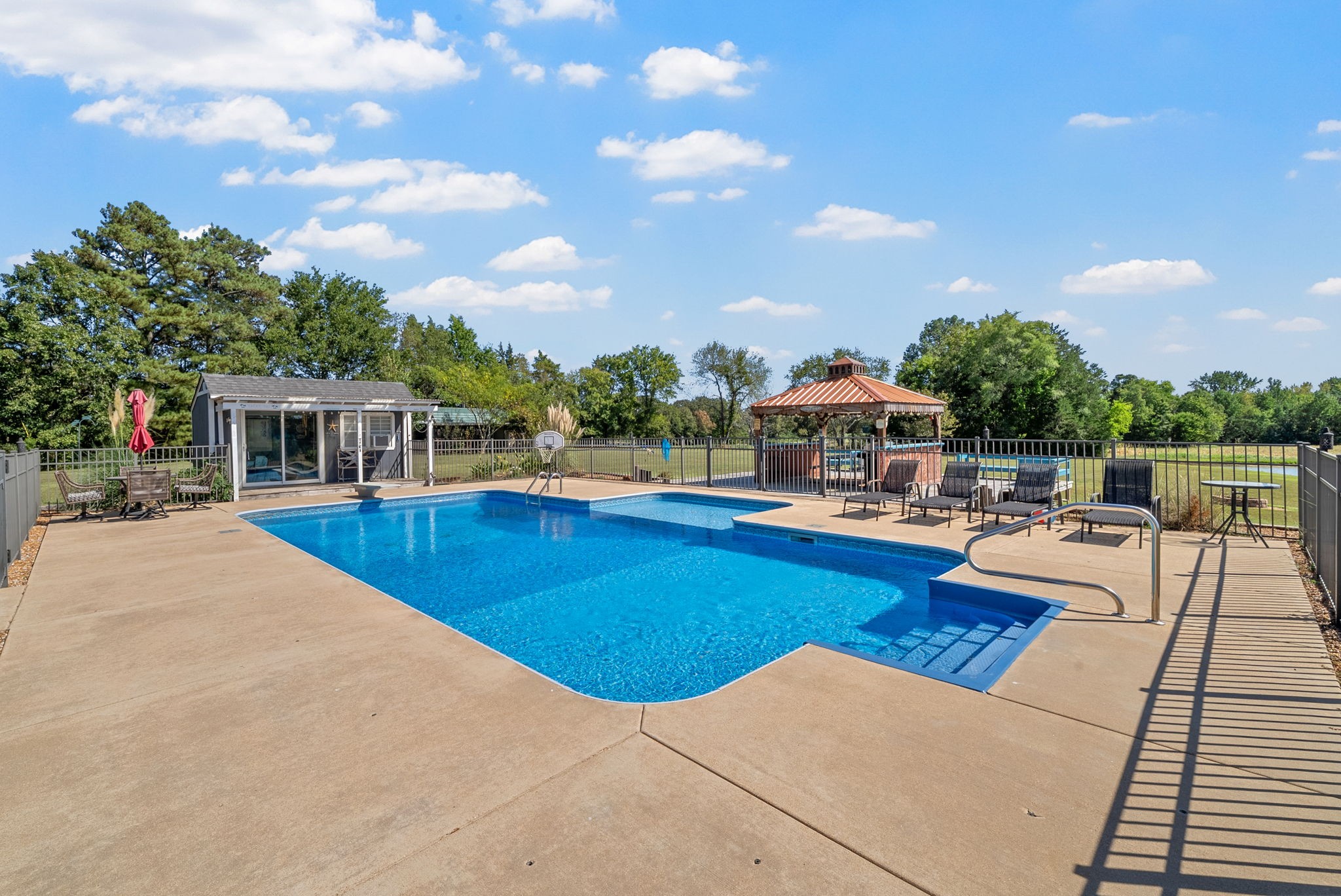 5340 Rabbit Creek Road Buchanan, TN 38222 - Photo 38 of 51 a view of a house with swimming pool and sitting area