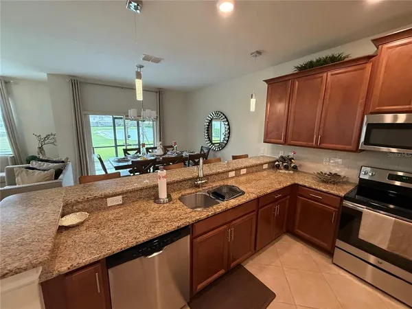 $2,500 | Undisclosed Address, Orlando, FL 32824