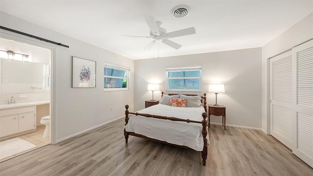 524 Glen Oak Road Venice, FL 34293 - Photo 22 of 34