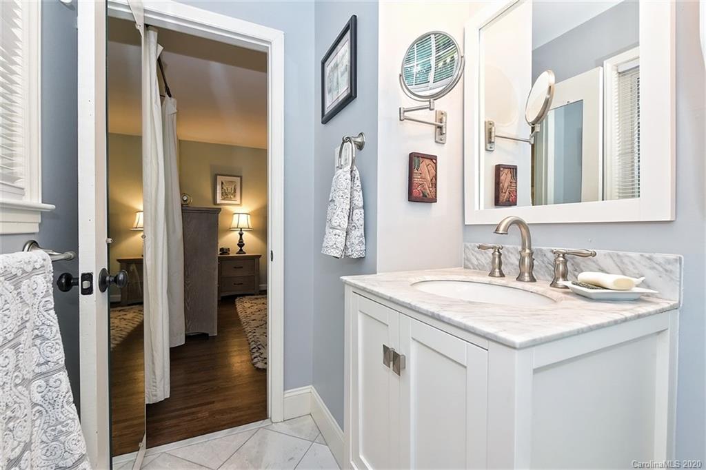3933 Riverbend Road Charlotte, NC 28210 - Photo 23 of 34 Gallery Image 23