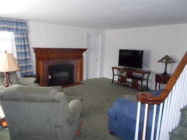 41 Curran Road Lynn, MA 01905 - Photo 7 of 27 Gallery Image 7