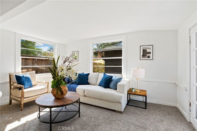 $1,352,000 | 1070 North Marengo Avenue, Pasadena, CA 91103