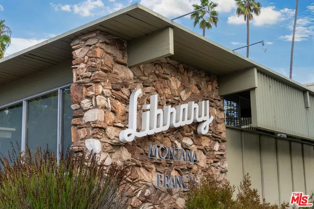 $2,235,000 | 830 17th Street, Unit 2, Santa Monica, CA 90403