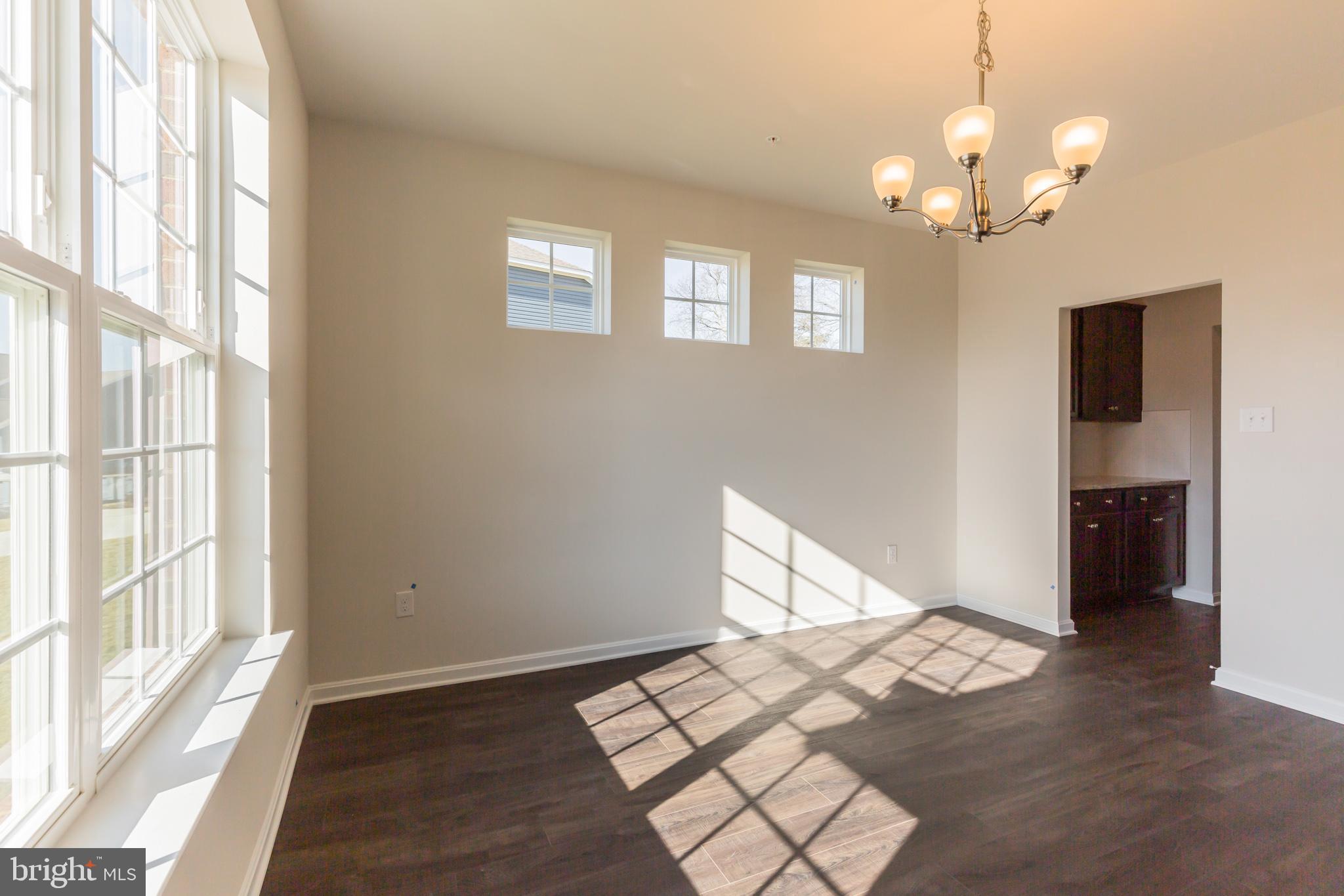 618 Friendship Road Westminster, MD 21157 - Photo 5 of 31 Gallery Image 5