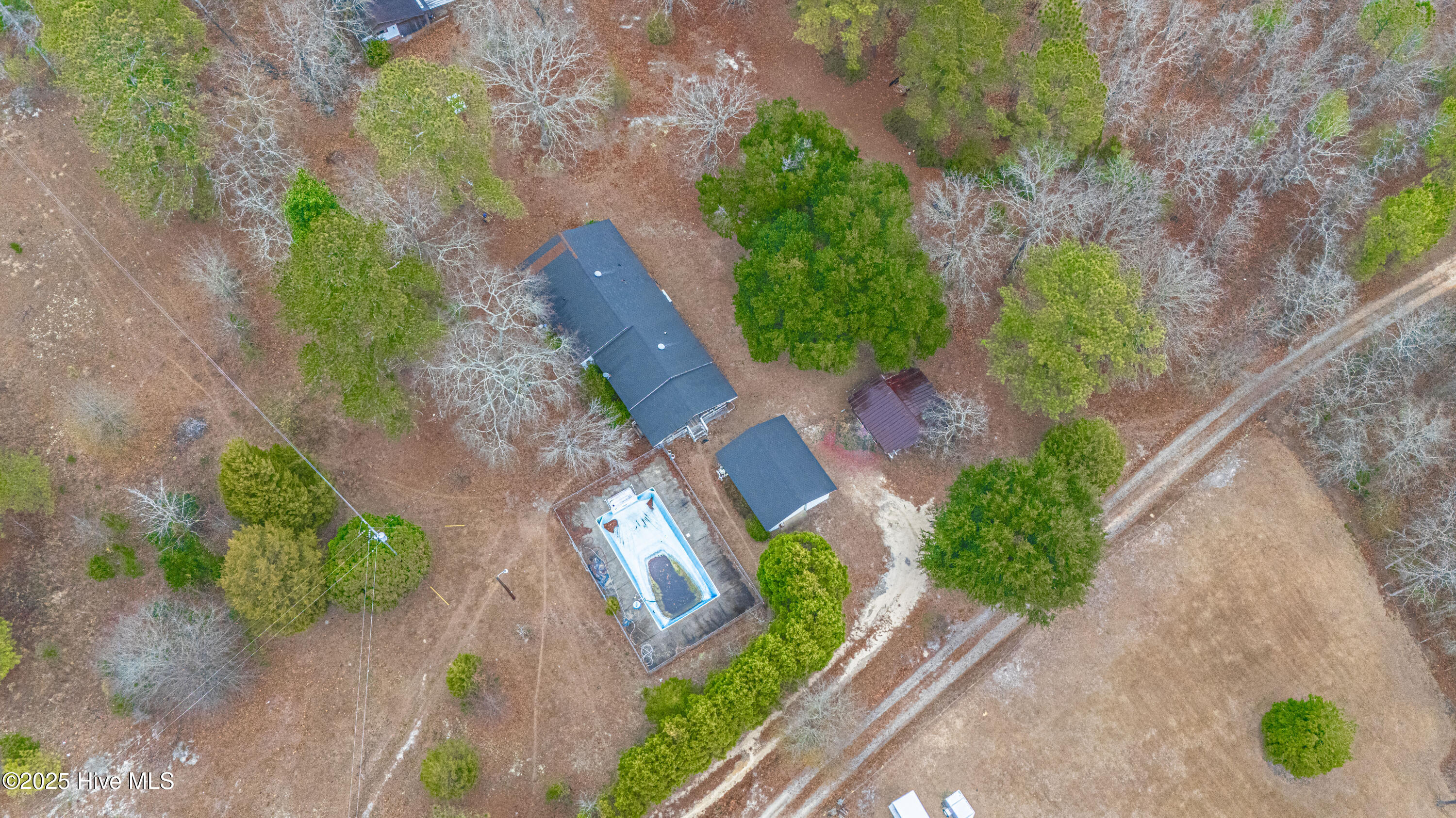 191 Wildwood Road Rockingham, NC 28379 - Photo 5 of 38 DJI_20251218151222_0007_D