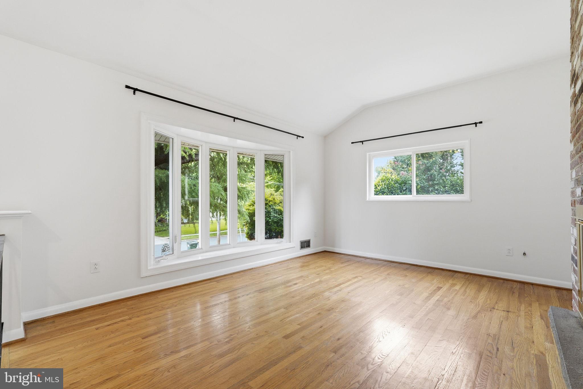 6806 Lemon Road McLean, VA 22101 - Photo 5 of 25