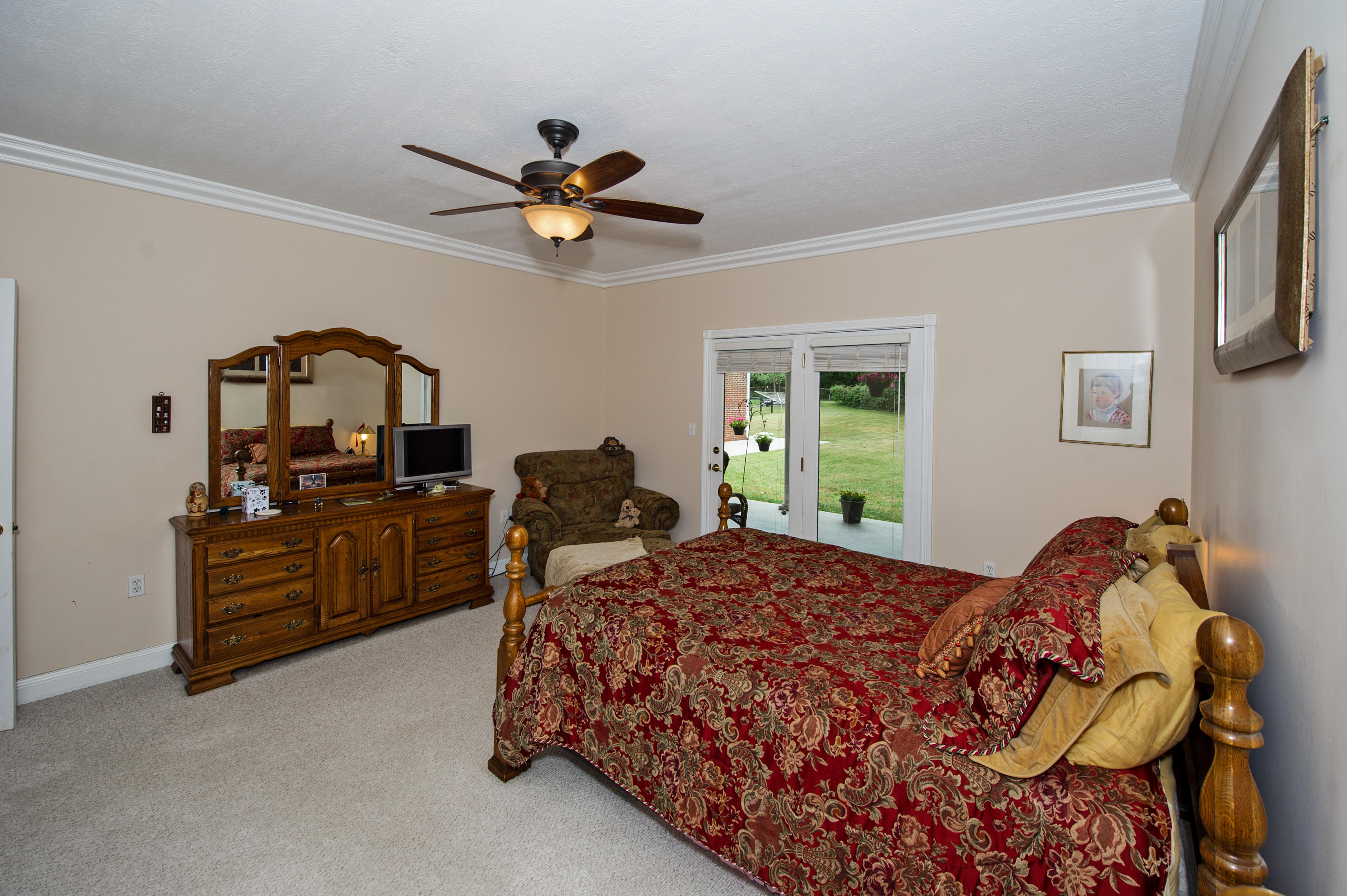 903 Riverbend Road Clinton, TN 37716 - Photo 14 of 35 MBR 2
