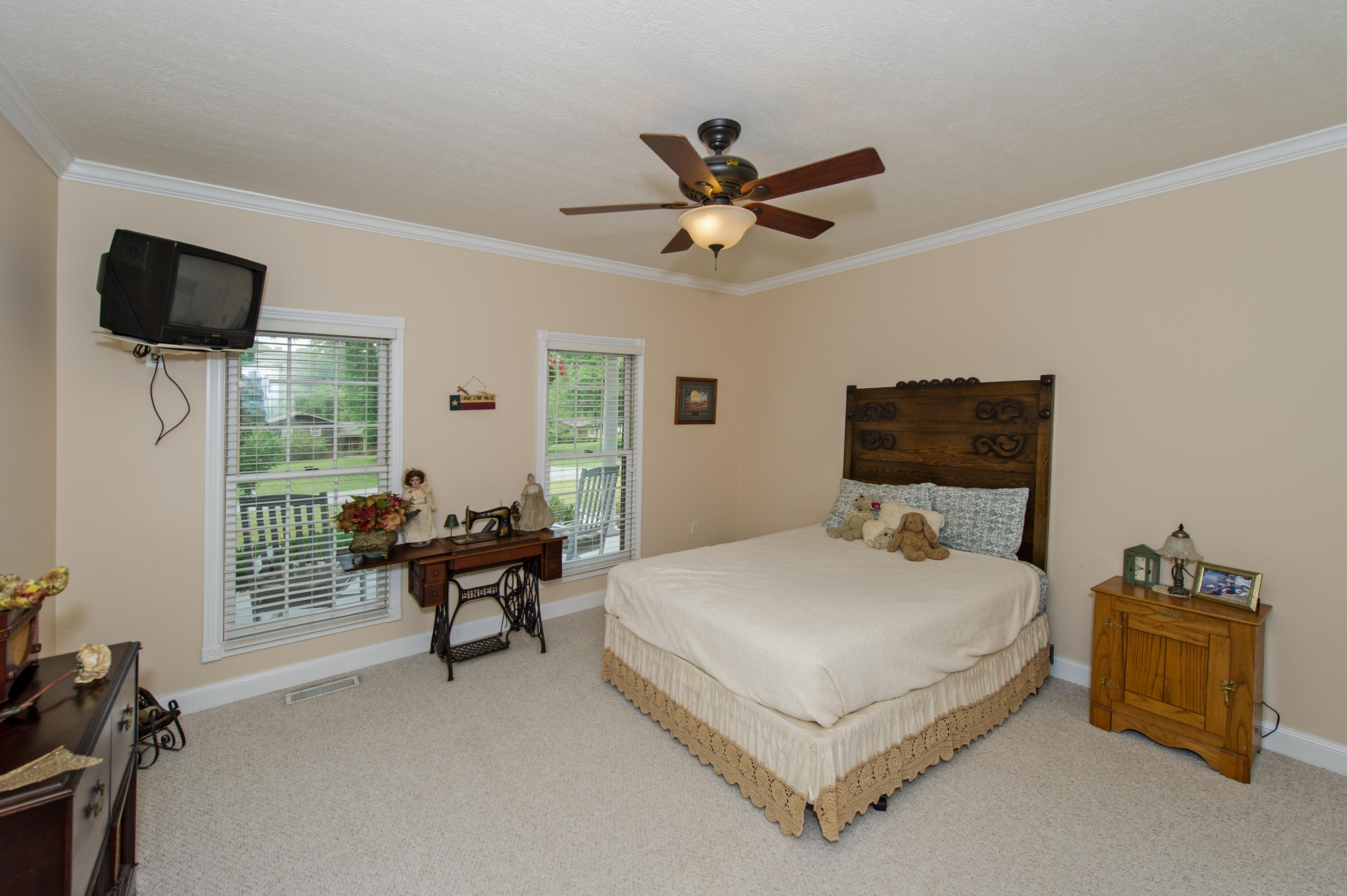 903 Riverbend Road Clinton, TN 37716 - Photo 18 of 35 BR #2