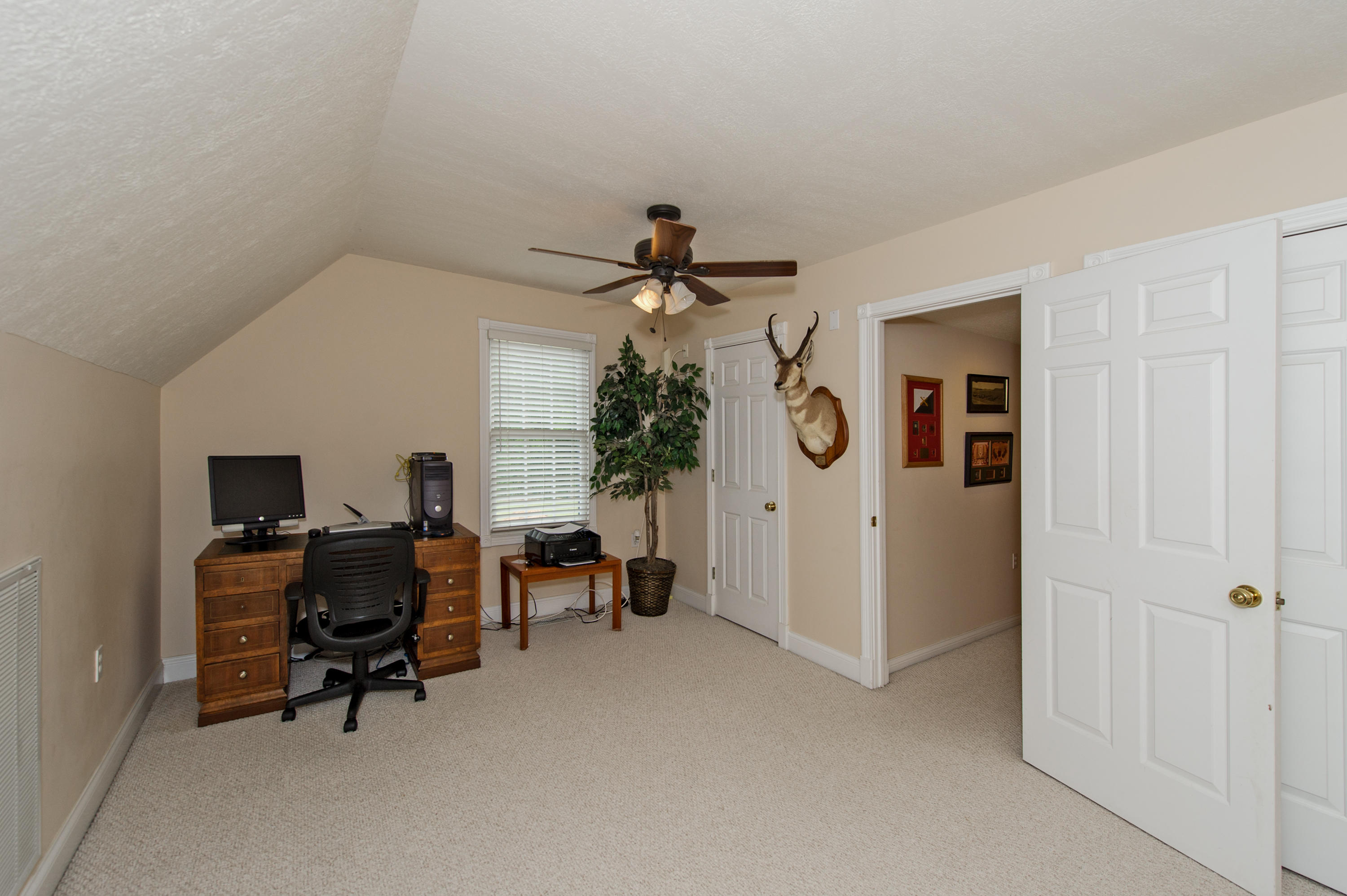 903 Riverbend Road Clinton, TN 37716 - Photo 22 of 35 Office