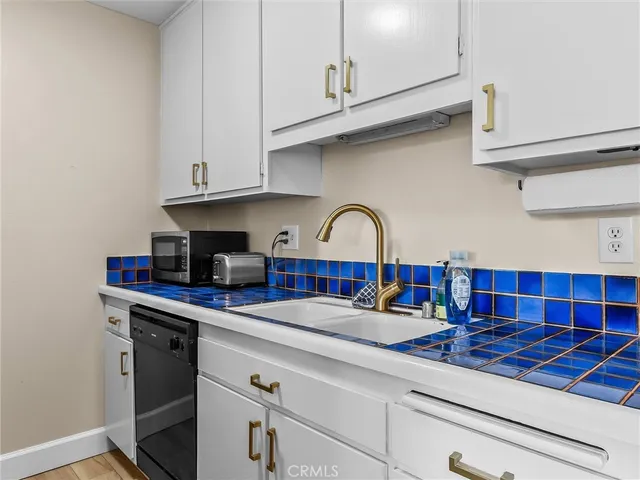 $449,999 | 576 North Bellflower Boulevard, Unit 209, Long Beach, CA 90814