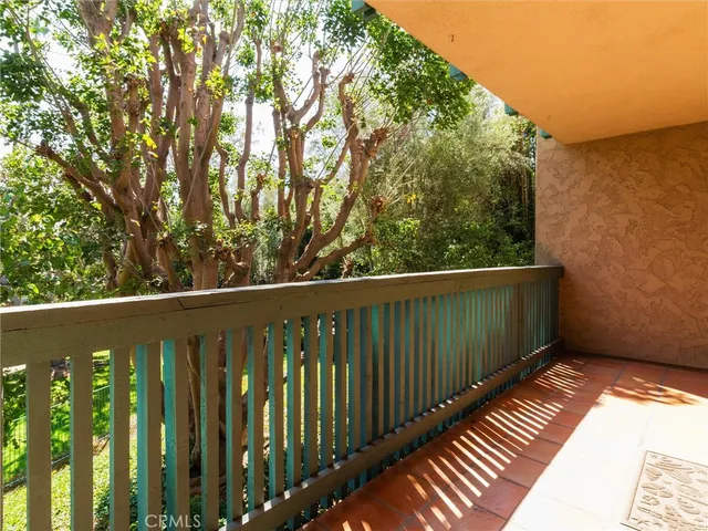 $449,999 | 576 North Bellflower Boulevard, Unit 209, Long Beach, CA 90814