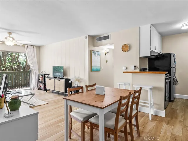 $449,999 | 576 North Bellflower Boulevard, Unit 209, Long Beach, CA 90814