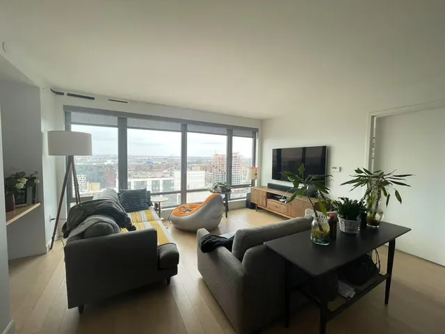 $1,990,000 | 138-35 39th Avenue, Unit 17M | Downtown Flushing