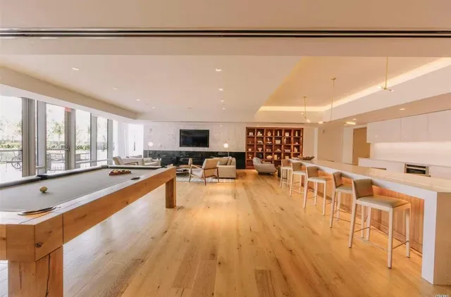 $1,990,000 | 138-35 39th Avenue, Unit 17M | Downtown Flushing