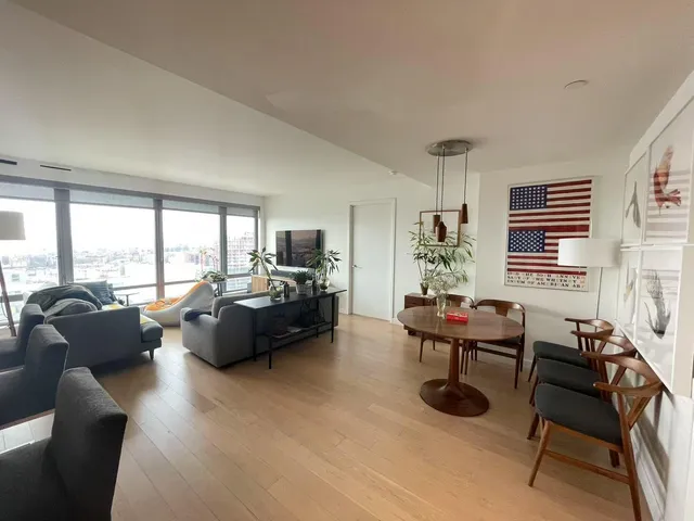 $1,990,000 | 138-35 39th Avenue, Unit 17M | Downtown Flushing