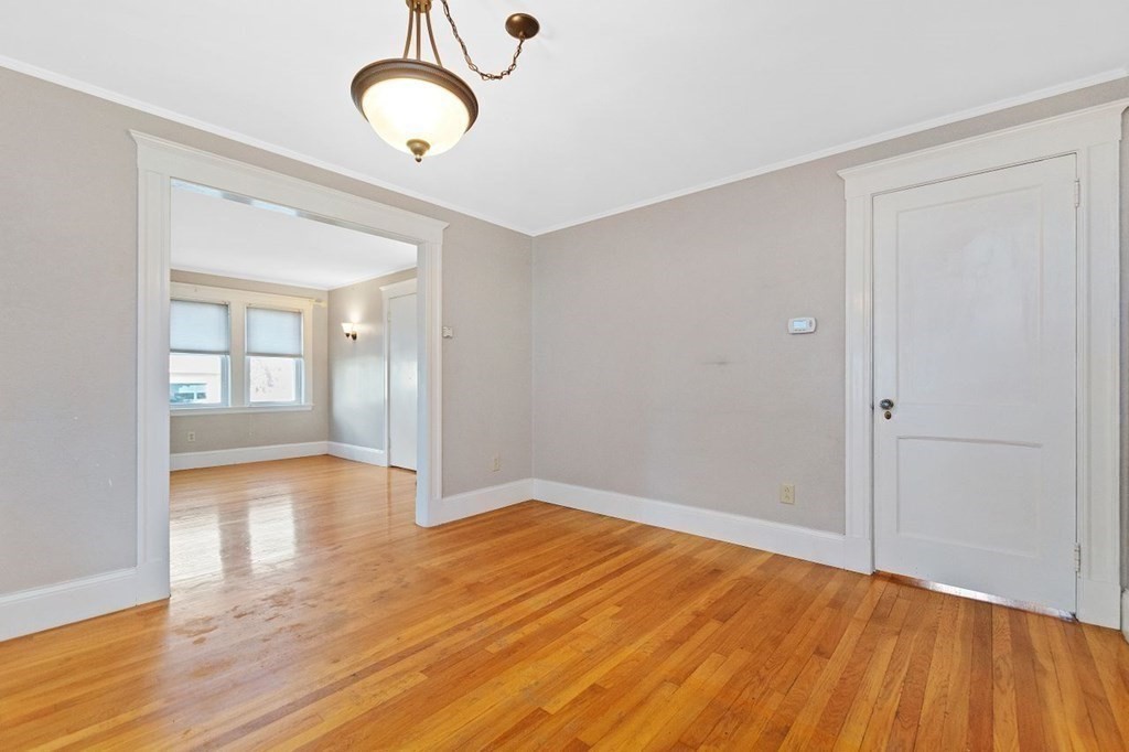 77 Beal Road Waltham, MA 02453 - Photo 16 of 32 Gallery Image 16