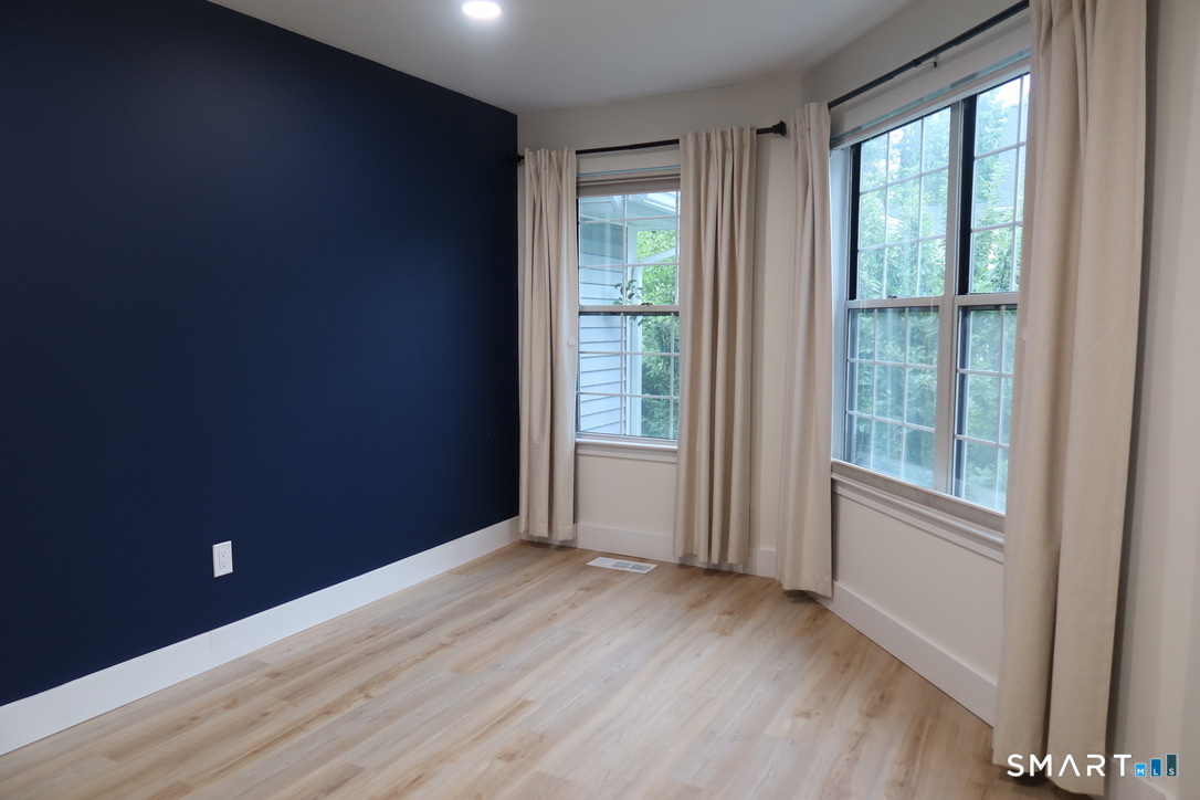 124 Hope Street, Unit B Stamford, CT 06906 - Photo 12 of 20