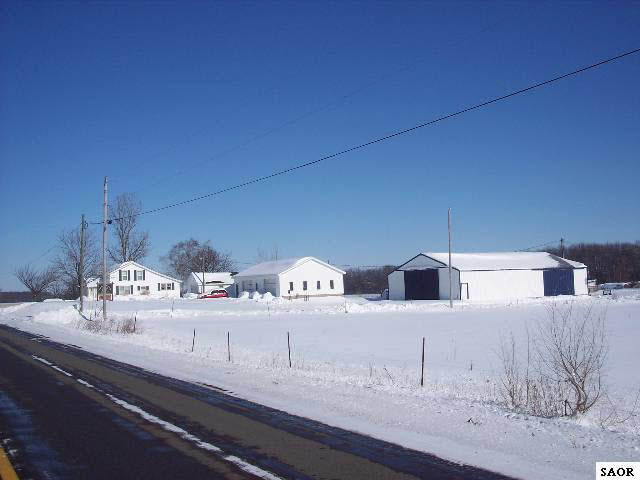 5415 South State Road Durand, MI 48429 - Photo 1 of 9 40492.JPG