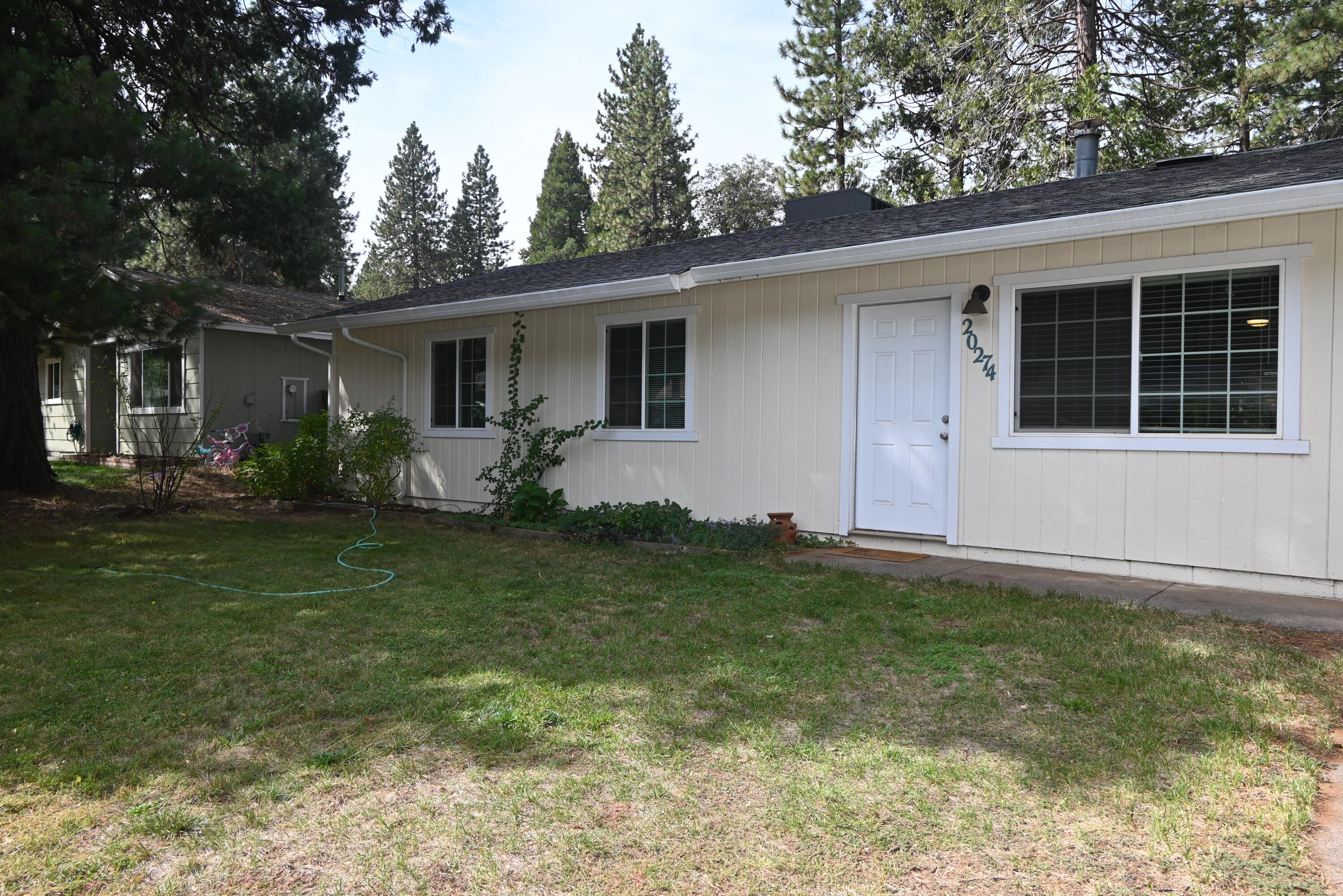 front view of house with a yard
