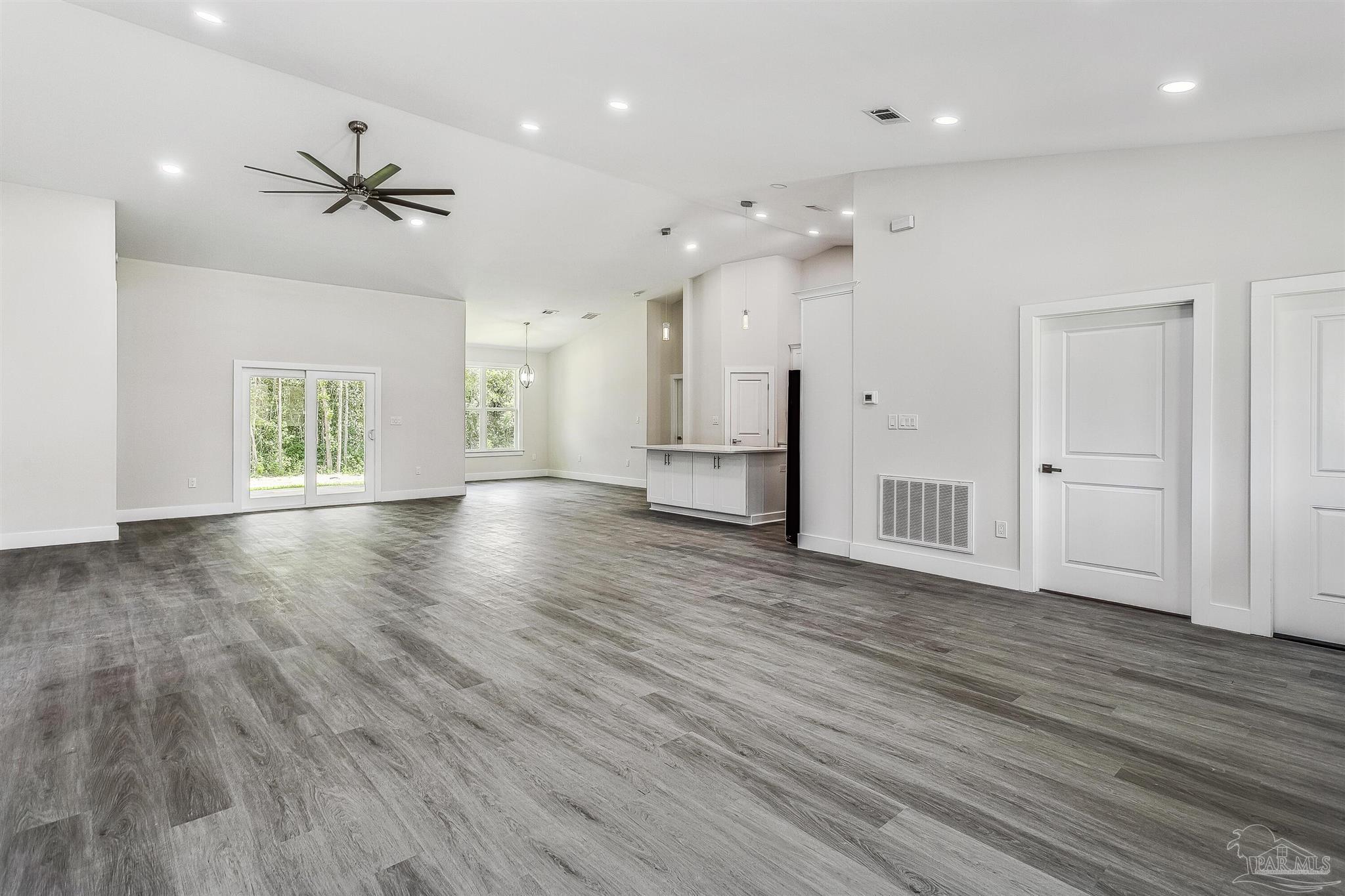 892 Lexington Road Pensacola, FL 32514 - Photo 7 of 30 Gallery Image 7
