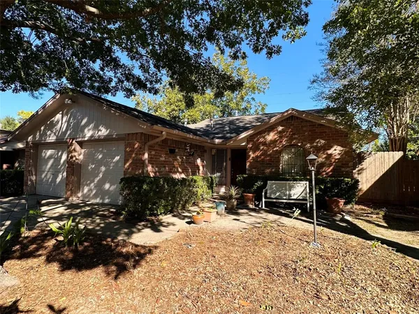 $1,850 | 7810 Kellwood Drive, Houston, TX 77040