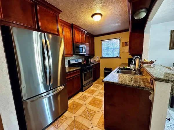 $1,850 | 7810 Kellwood Drive, Houston, TX 77040