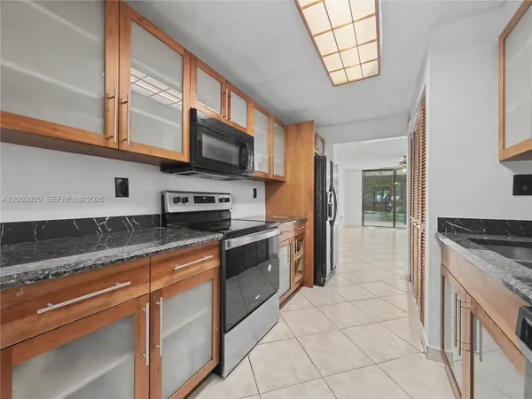 $245,000 | 7451 Northwest 16th Street, Unit 110, Plantation, FL 33313