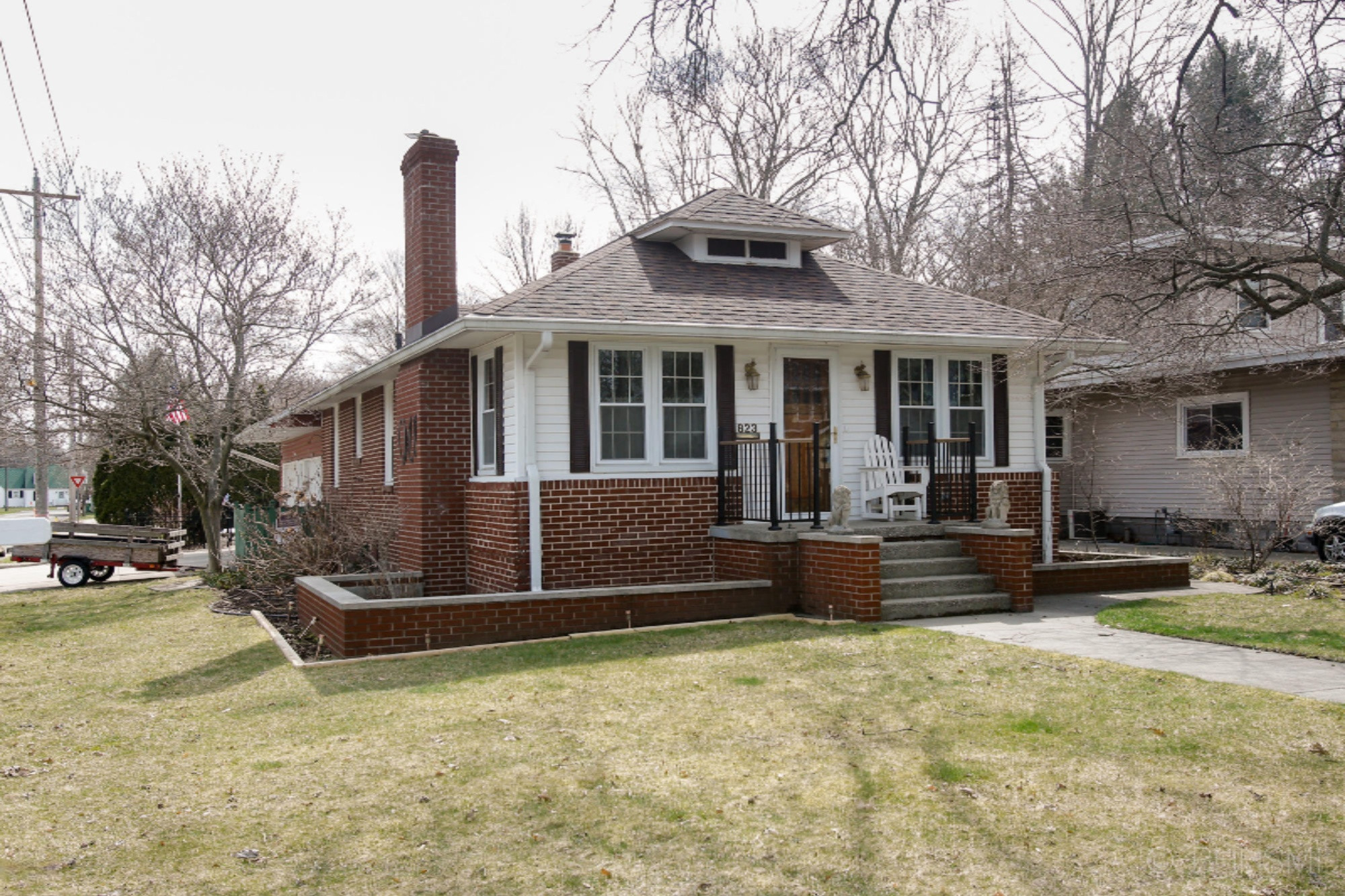 823 east st-101