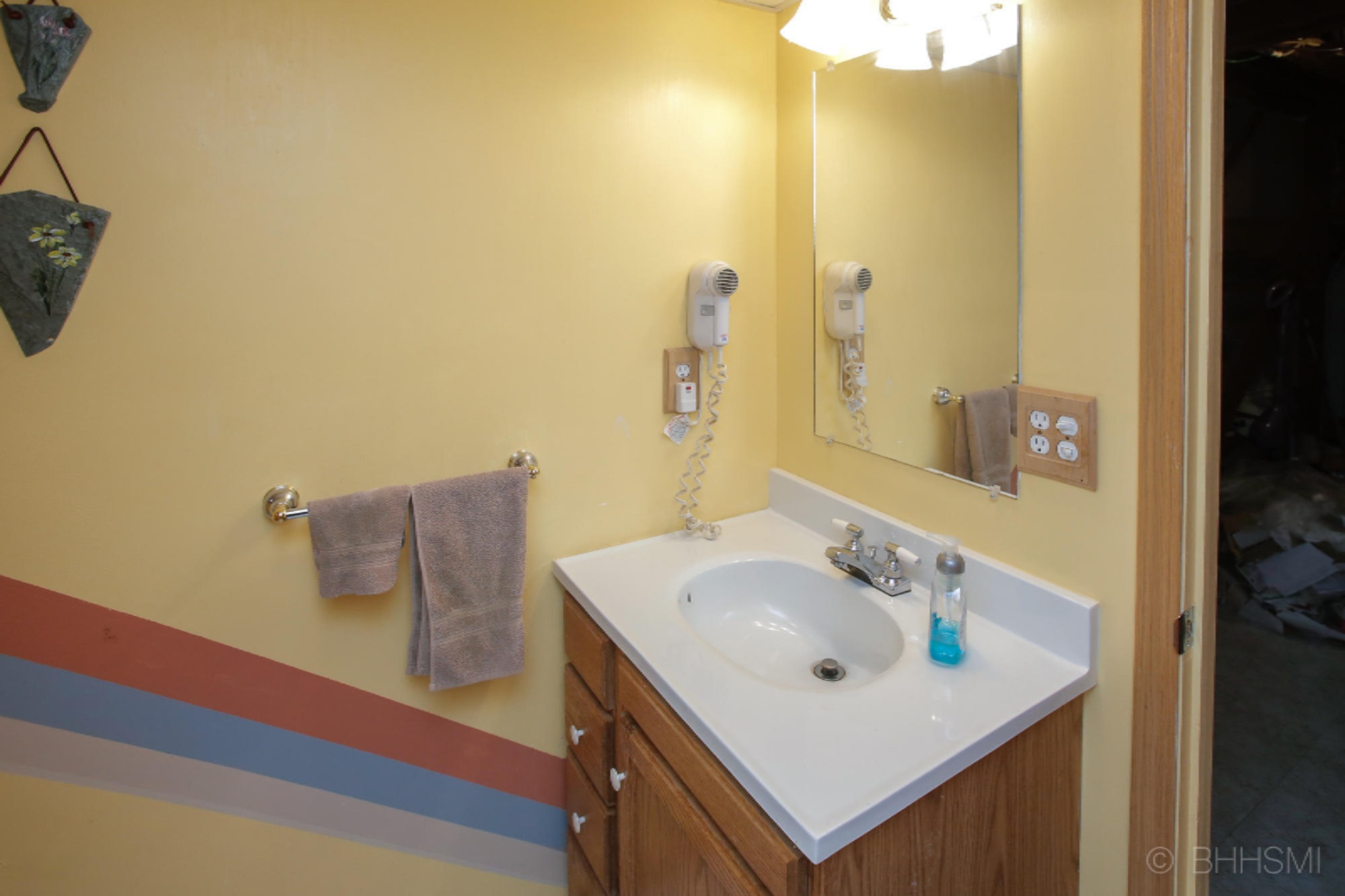 823 East Street Three Rivers, MI 49093 - Photo 19 of 24 823 east st-119