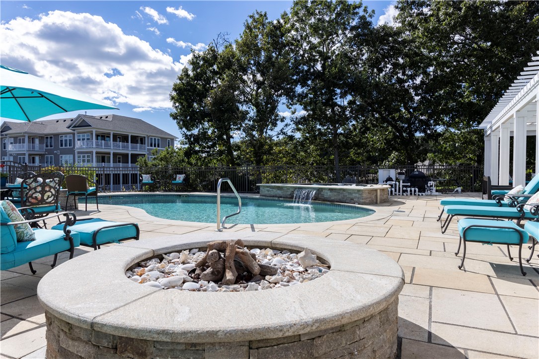 2 Kettle Cl Westerly, RI 02891 - Photo 32 of 49 Gas fire pit