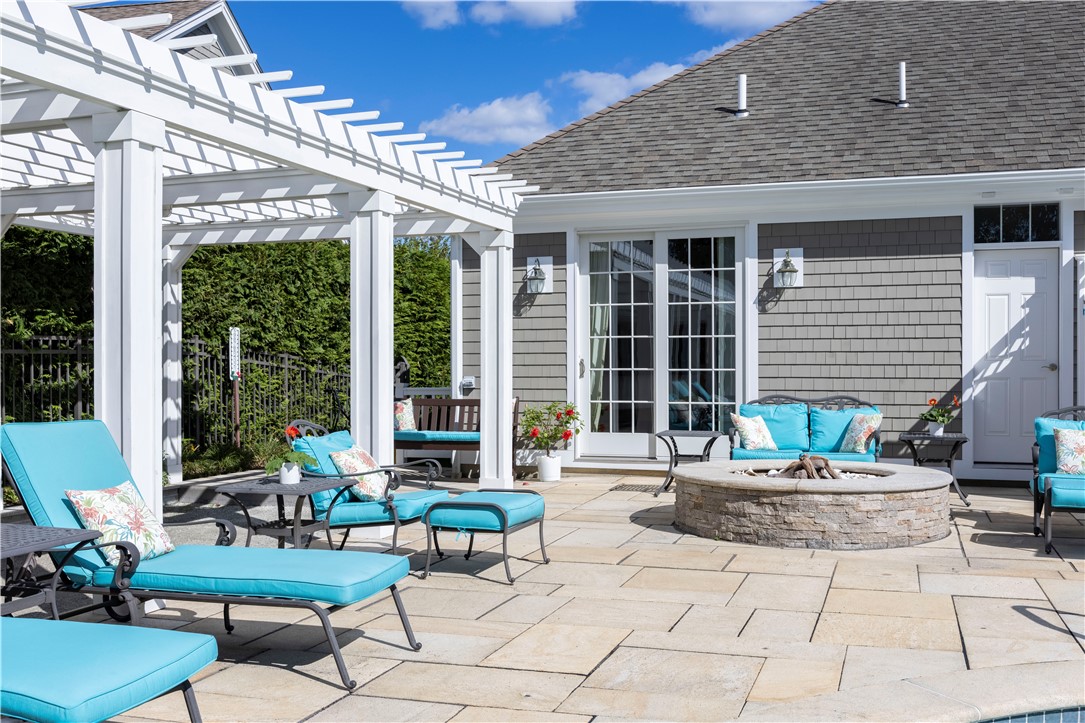 2 Kettle Cl Westerly, RI 02891 - Photo 33 of 49 Gallery Image 33
